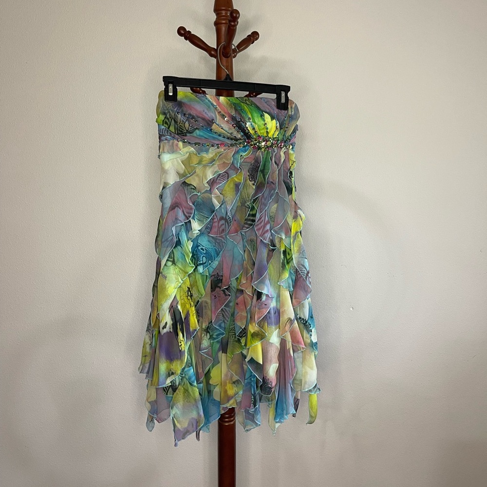Cache ruffle dress
